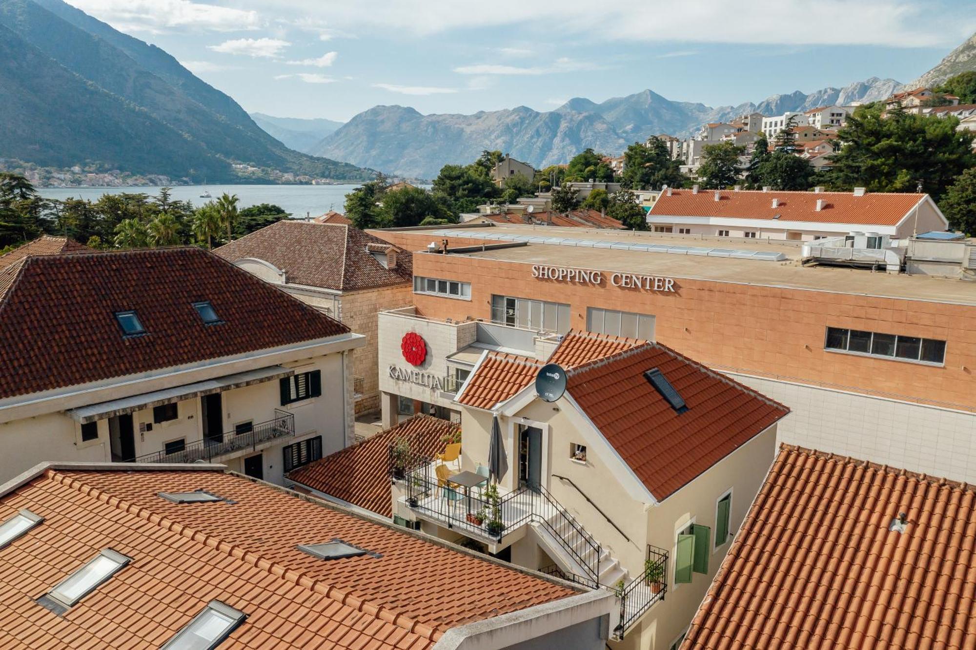 Kotor Central Point المظهر الخارجي الصورة